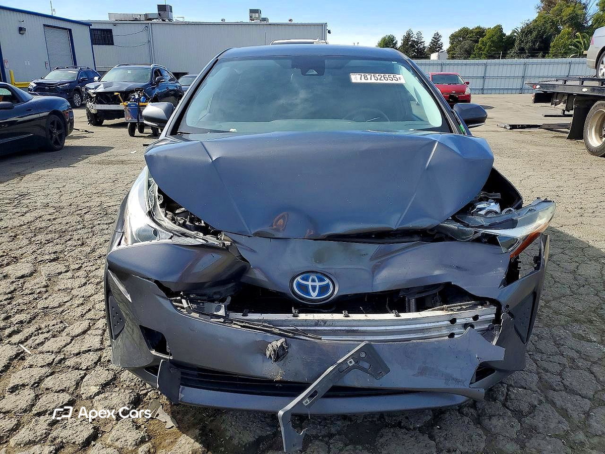 Toyota Prius 2017
