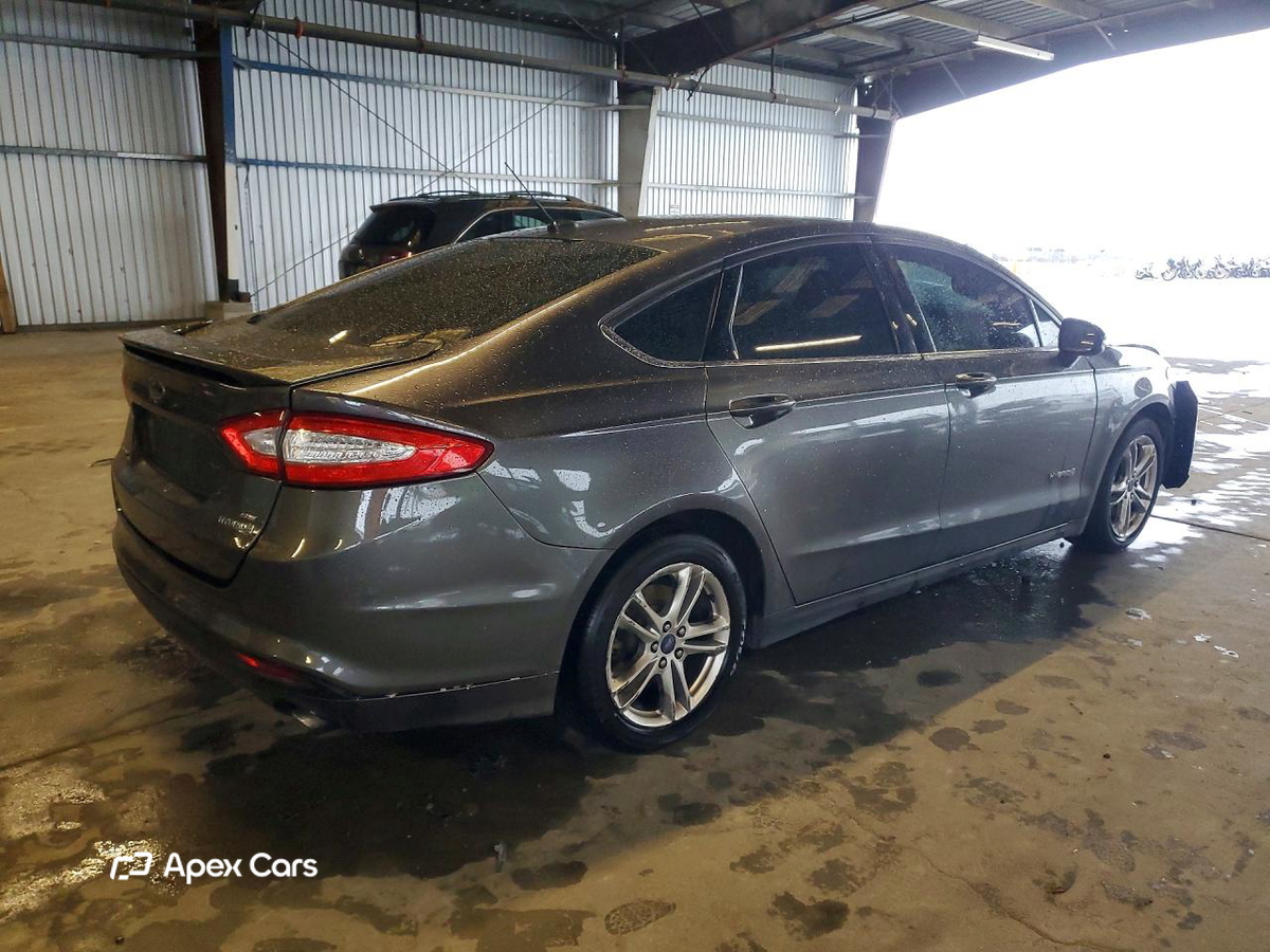 Ford Fusion 2016