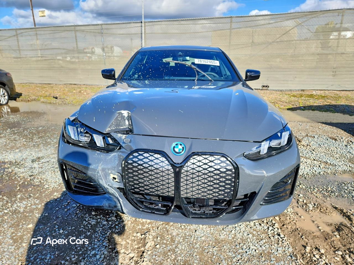 BMW i4 2025