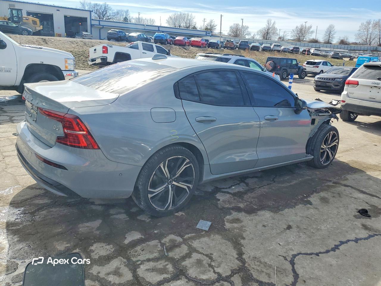 Volvo S60 2024