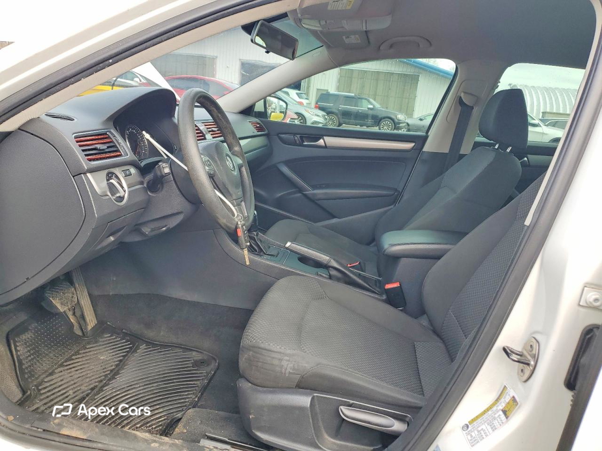 Volkswagen Passat 2013