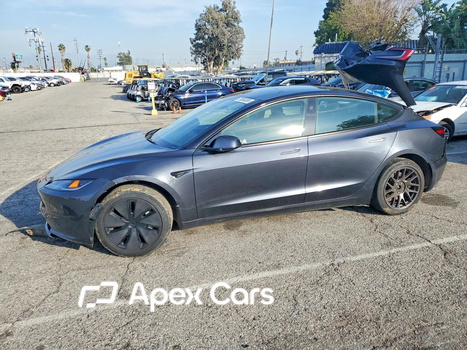 Tesla Model 3 2024 - Image 1 of 13