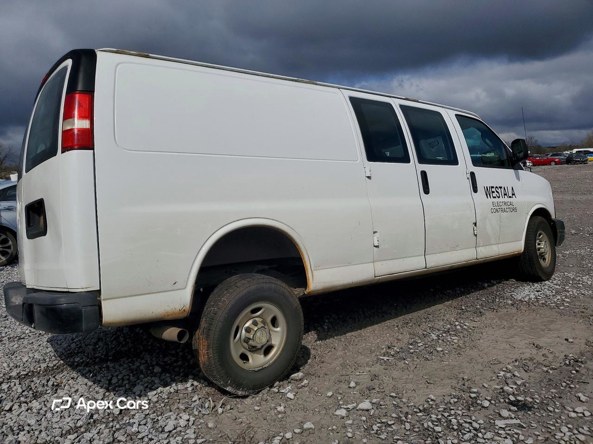 Chevrolet Express 2016