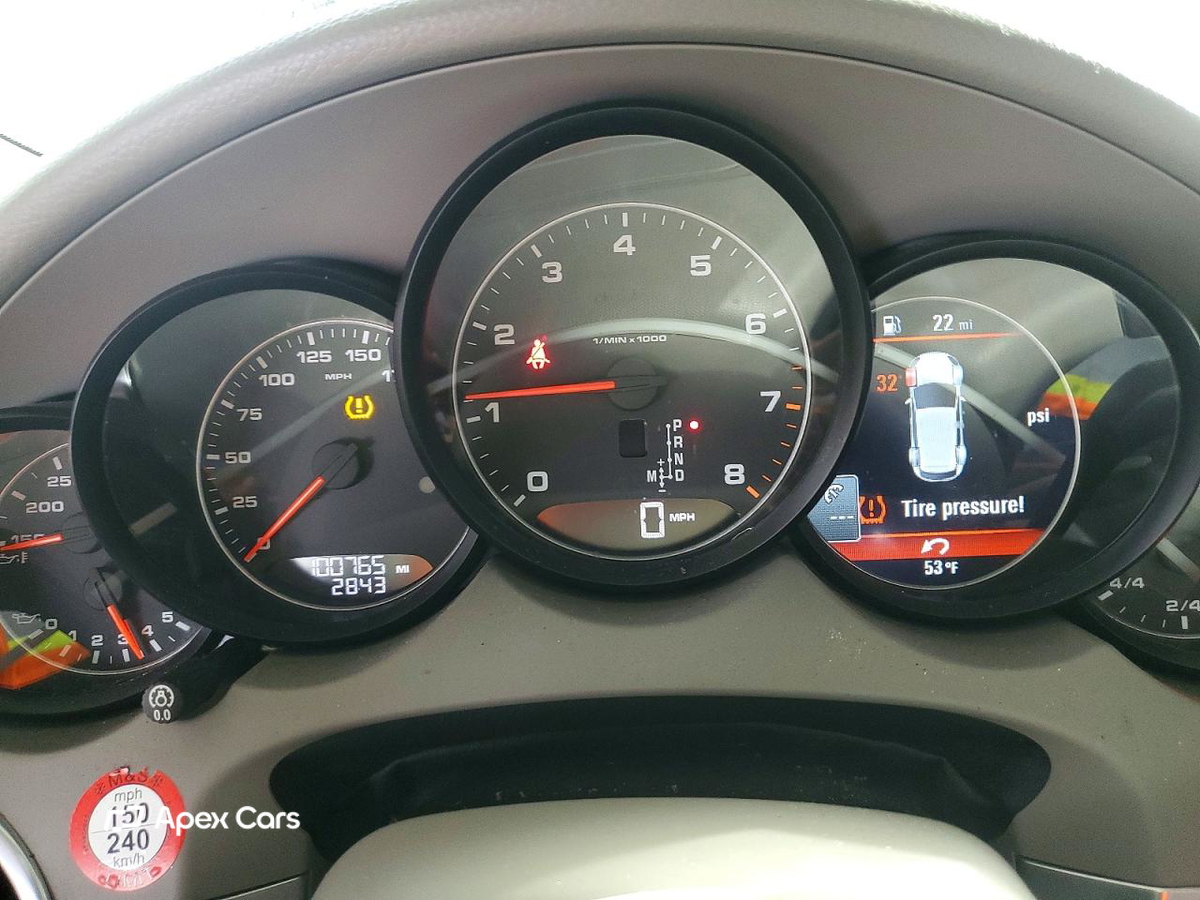 Porsche Cayenne 2012