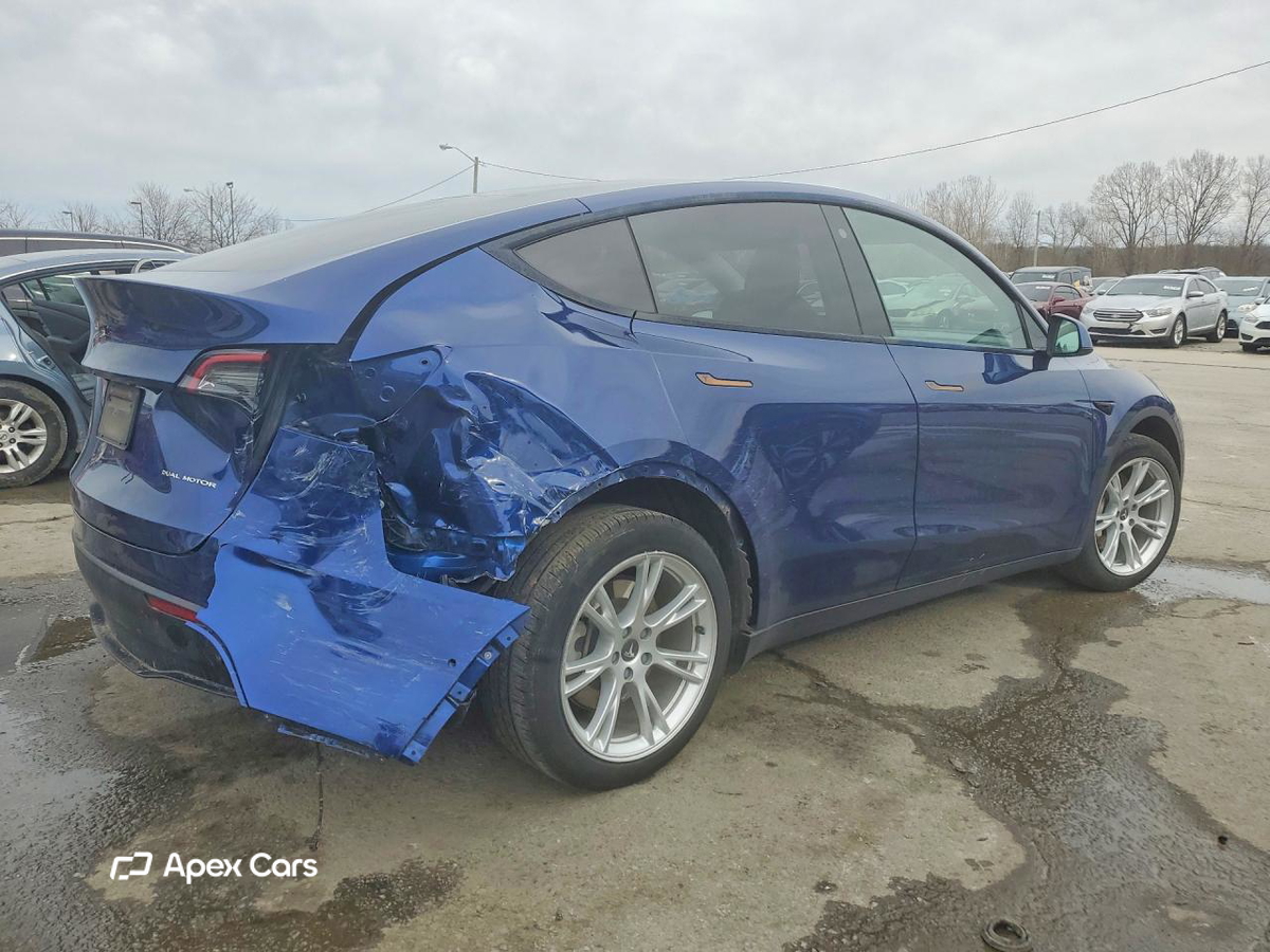 Tesla Model Y 2021