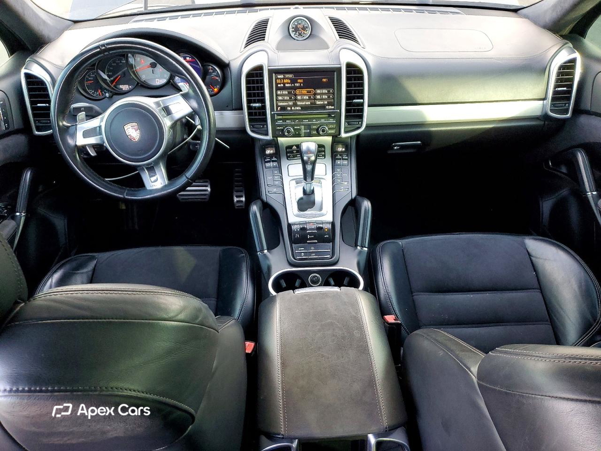 Porsche Cayenne 2013