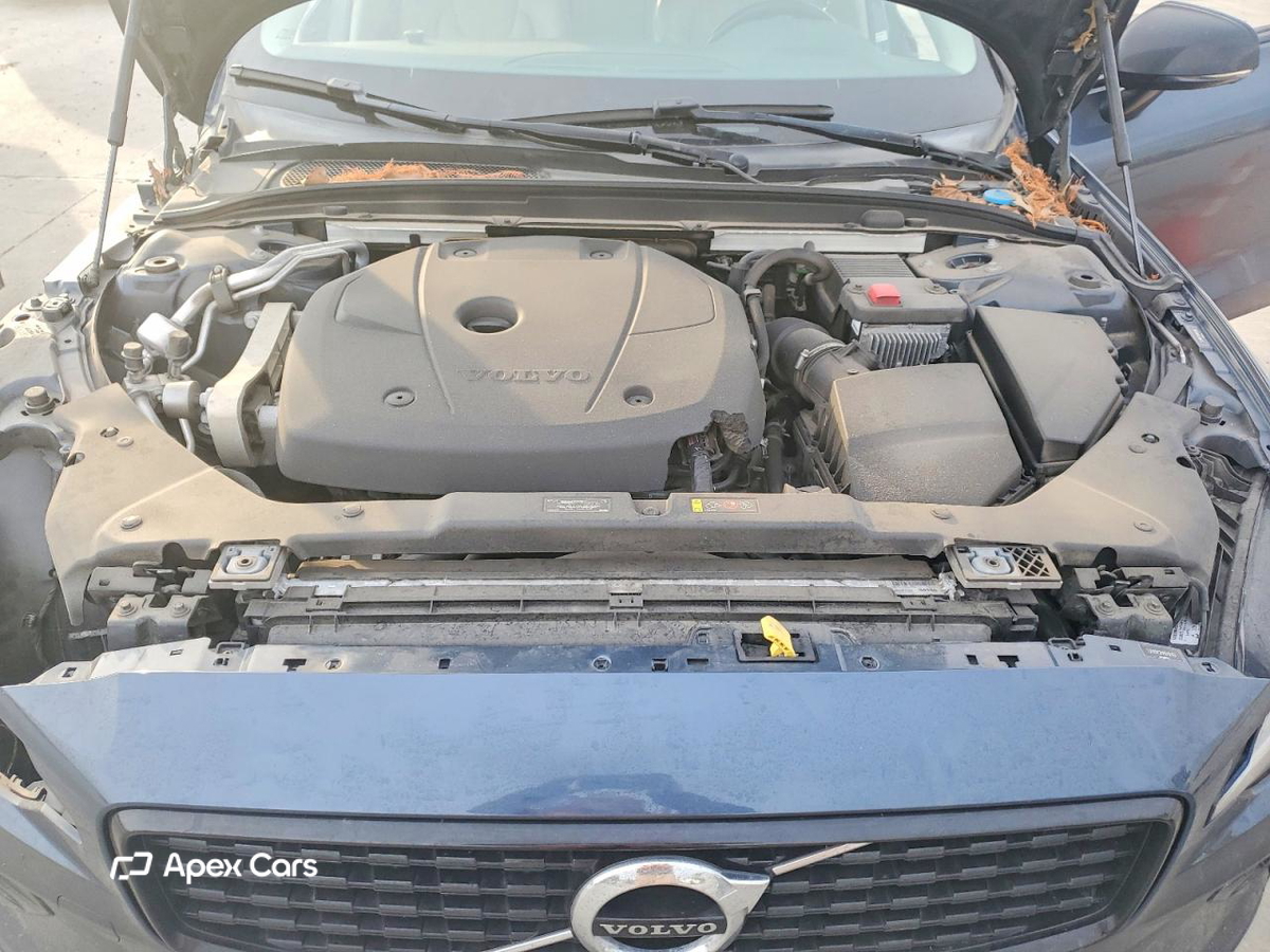 Volvo S60 2021