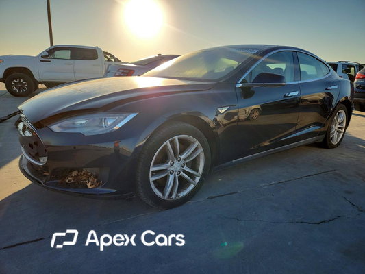 Tesla Model S 2013 - Image 1 of 13