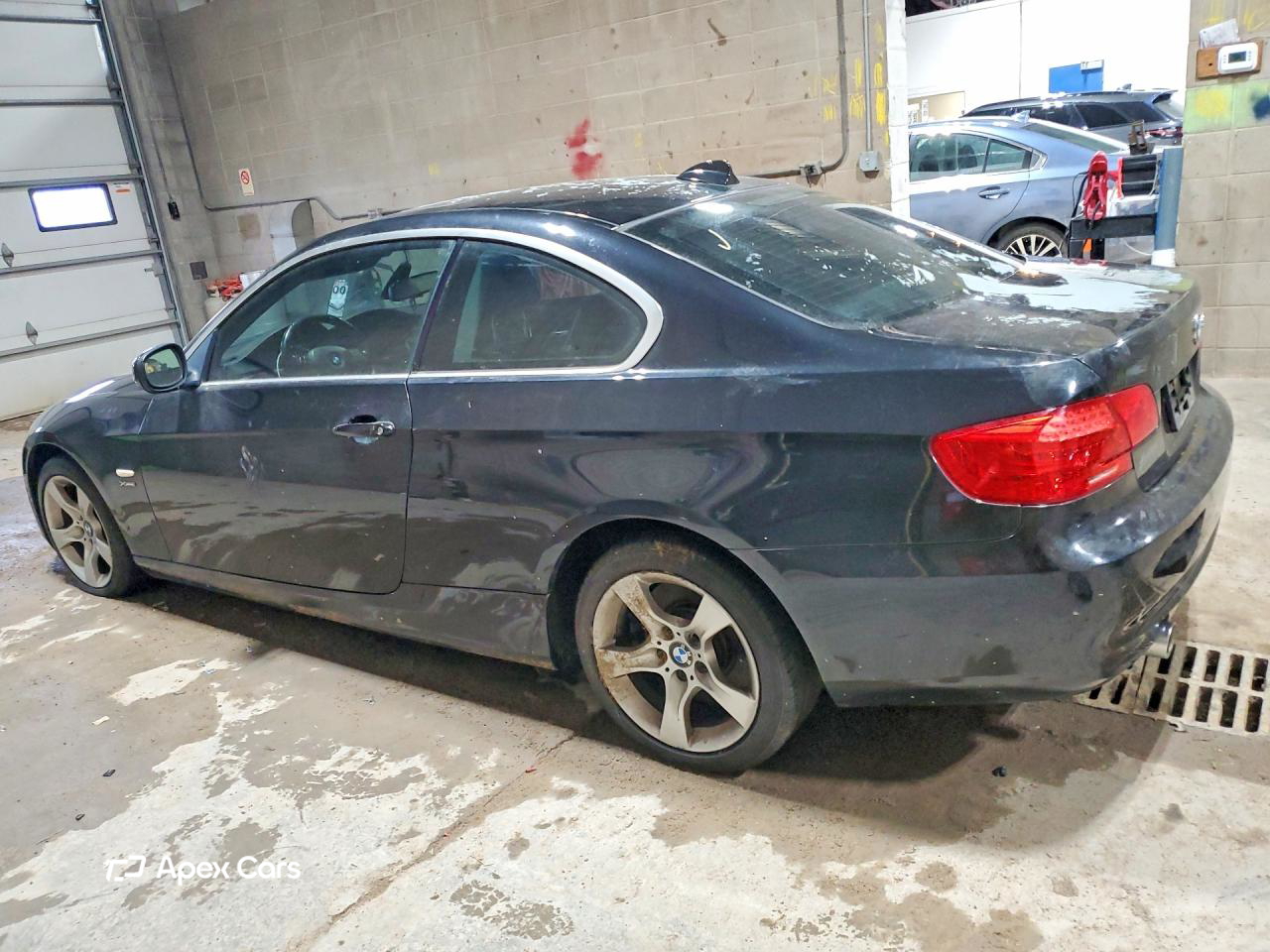 BMW Series 3 2011