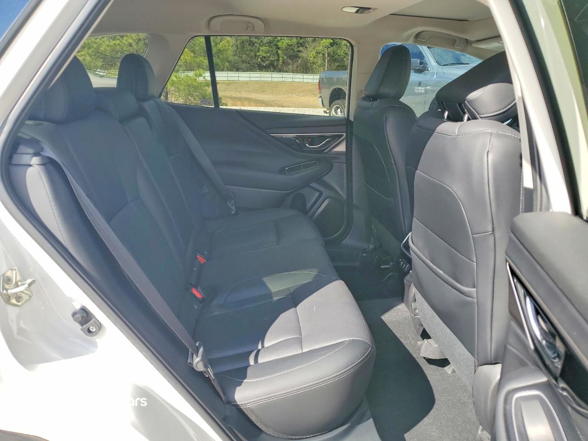 Subaru Outback 2022