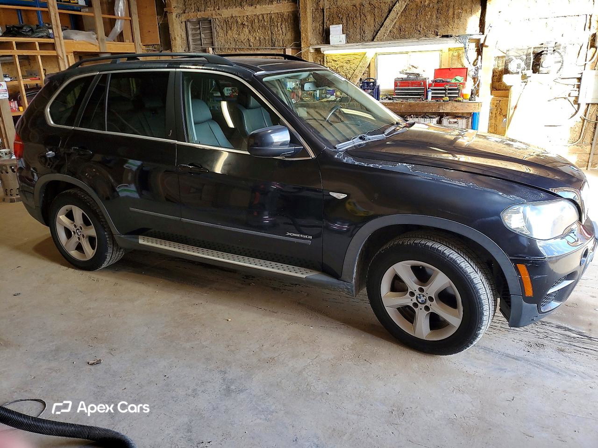 BMW X5 2011