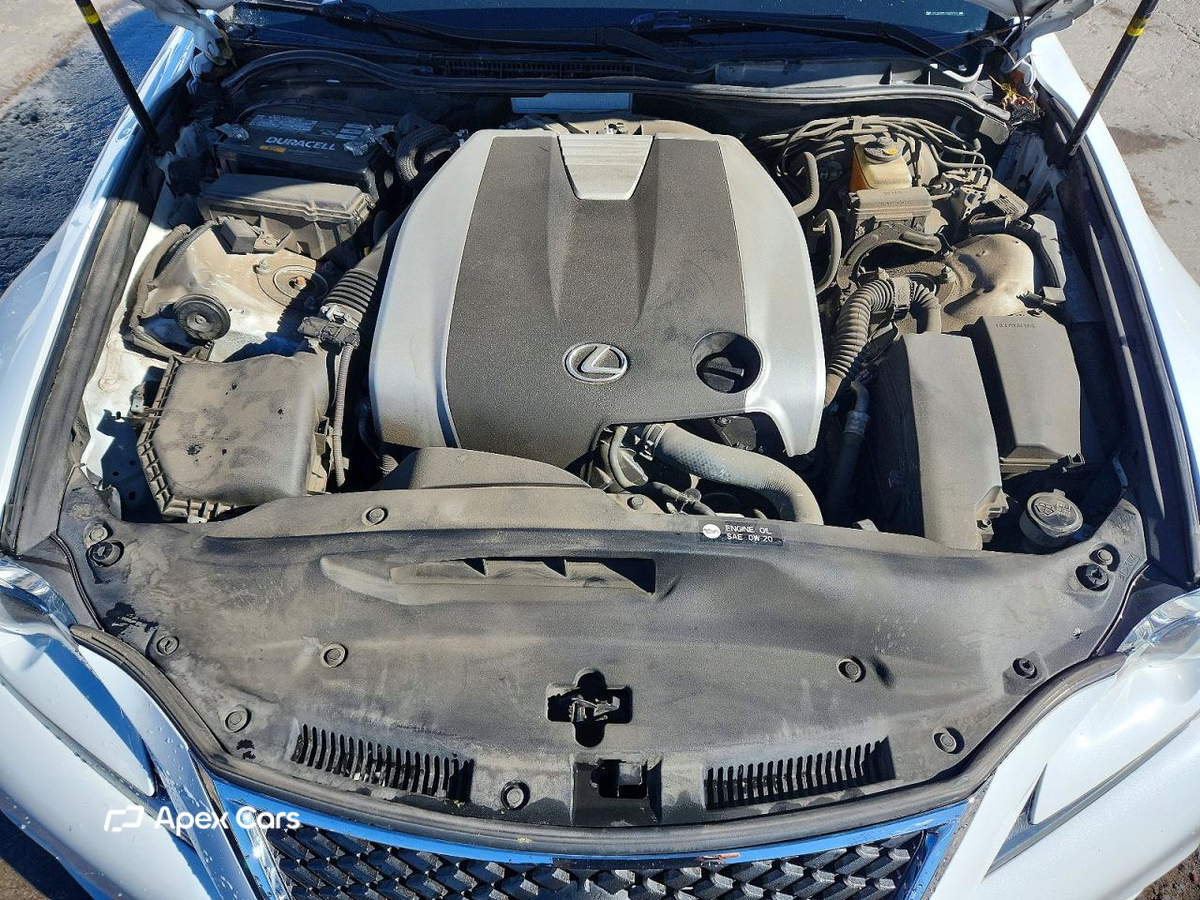 Lexus IS 2016