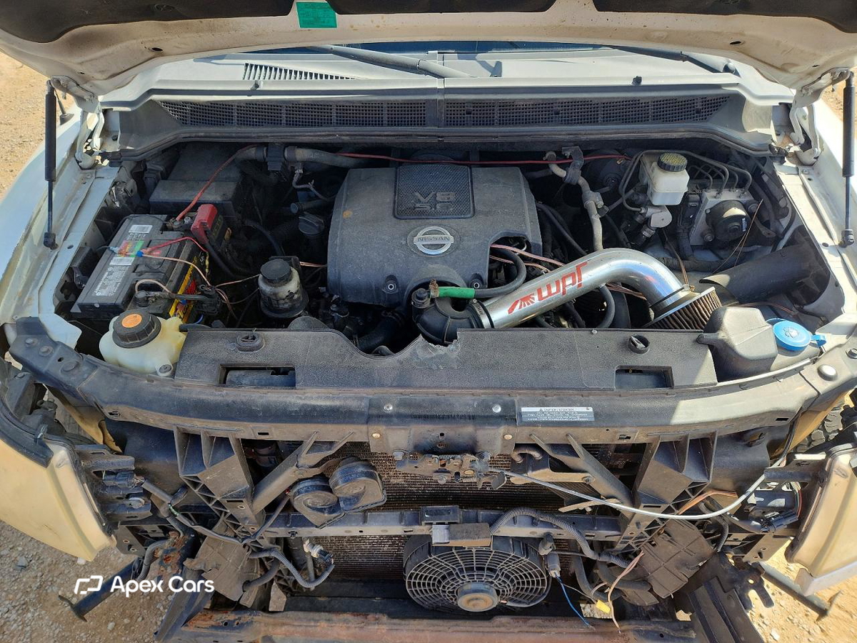 Nissan Titan 2012