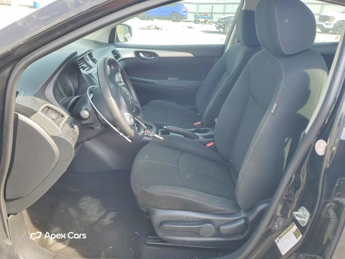 Nissan Sentra 2018