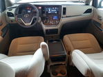 Toyota Sienna 2016