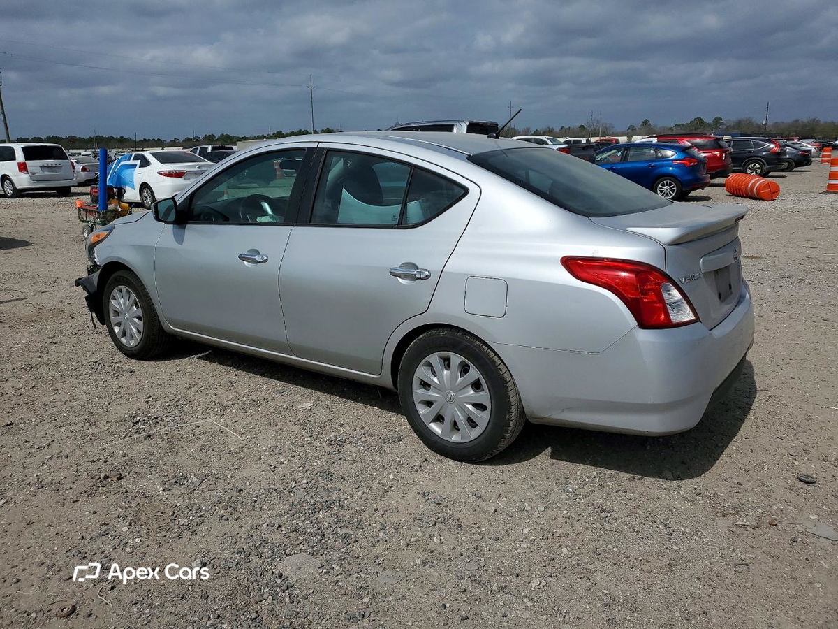 Nissan Versa 2019