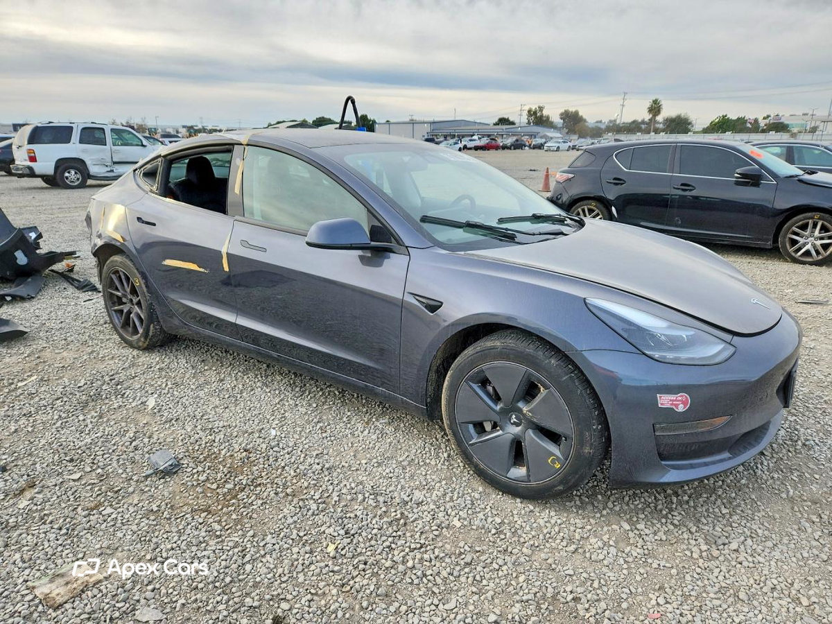 Tesla Model 3 2023