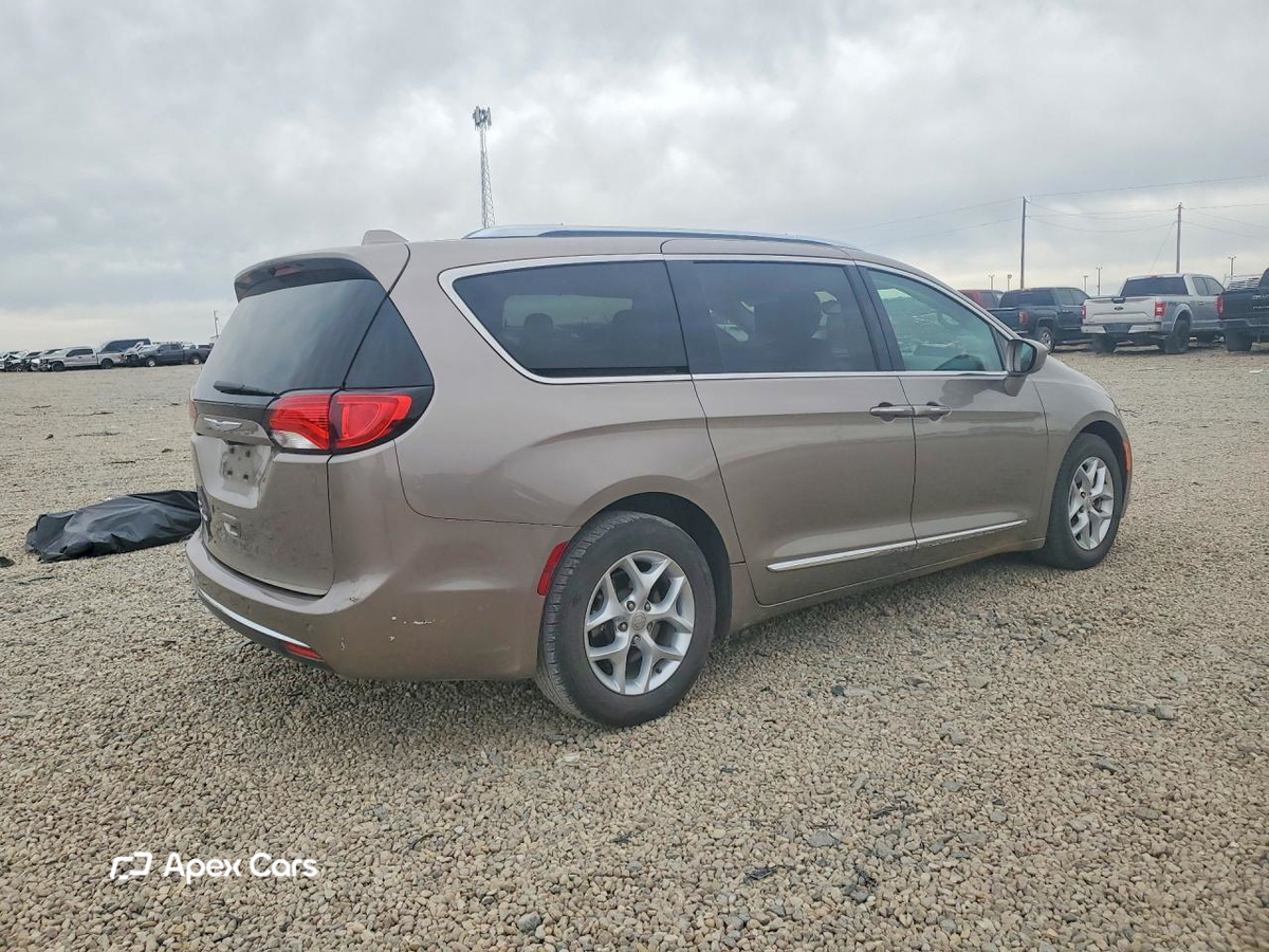 Chrysler Pacifica 2017