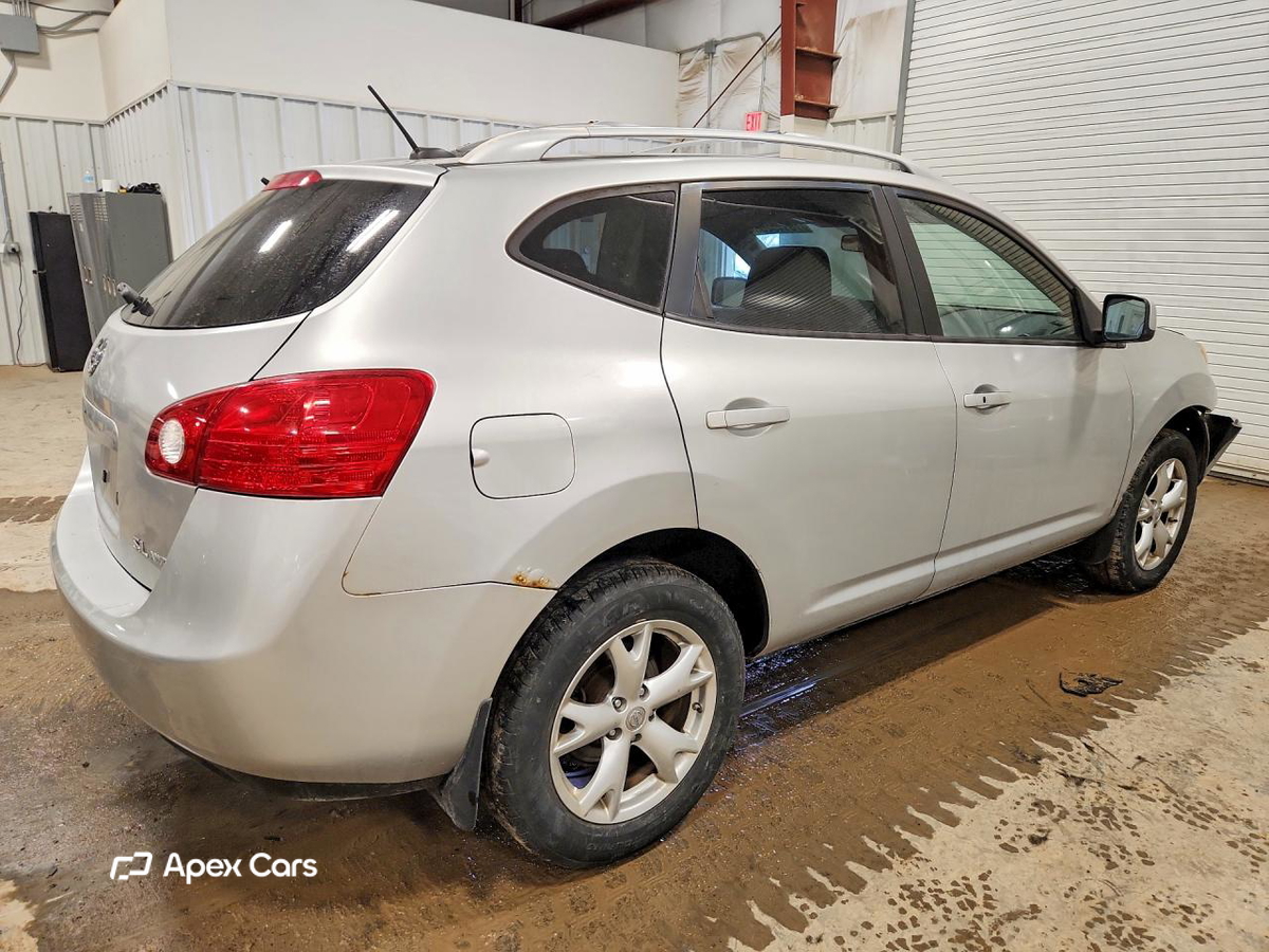 Nissan Rogue 2010