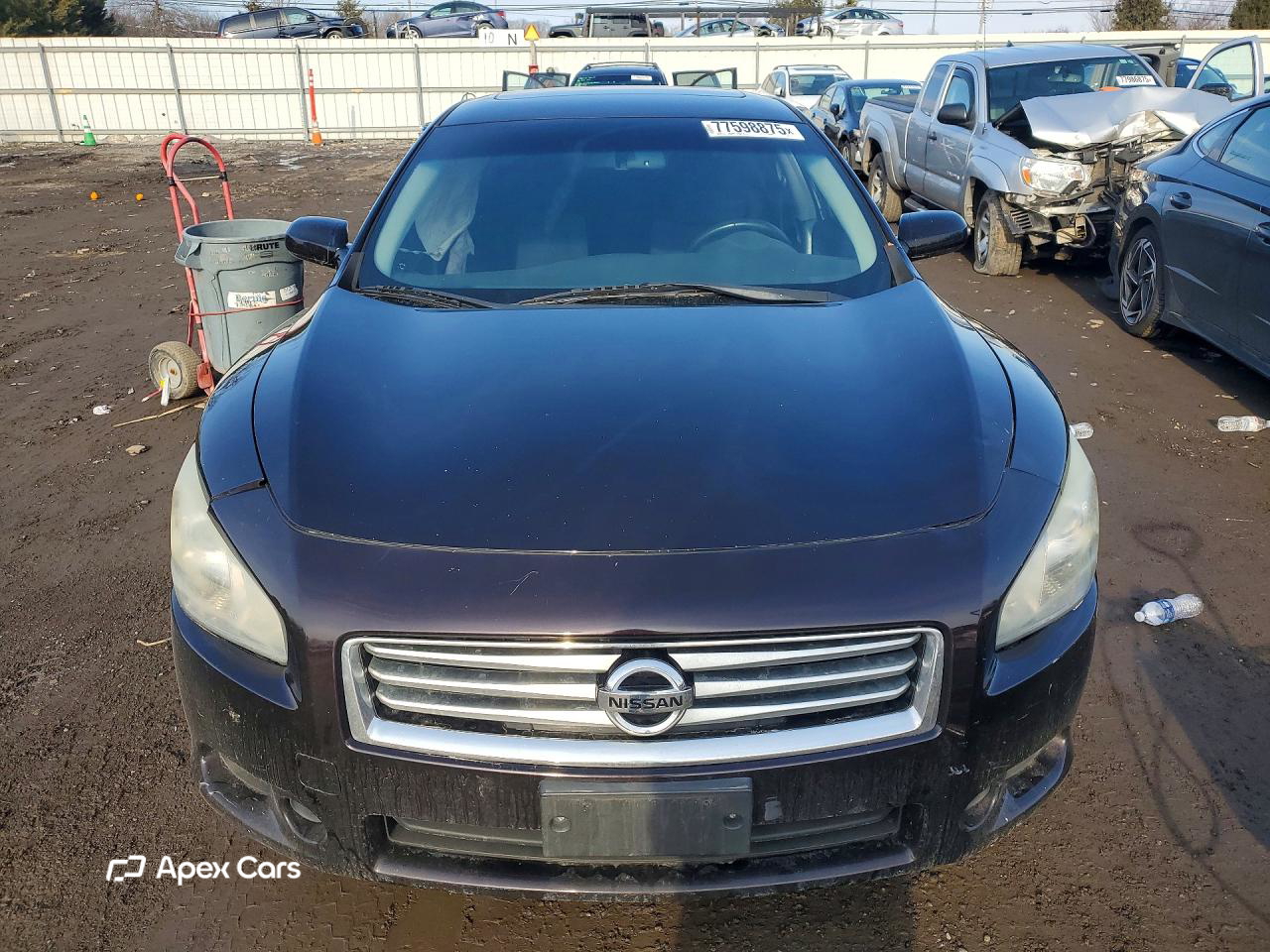 Nissan Maxima 2012