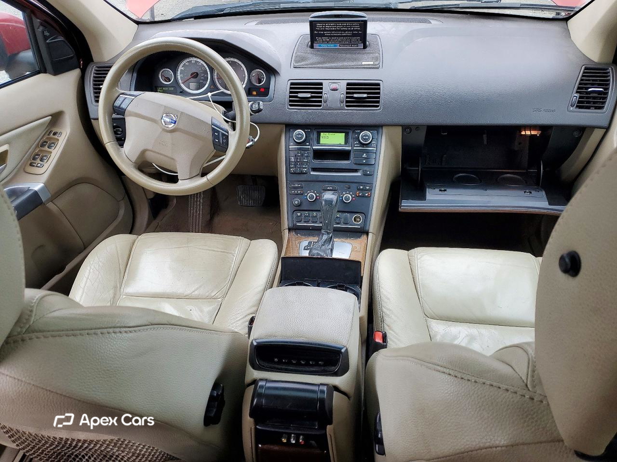 Volvo XC90 2011
