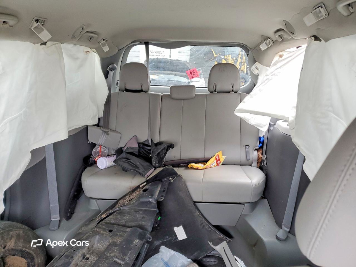 Toyota Sienna 2018