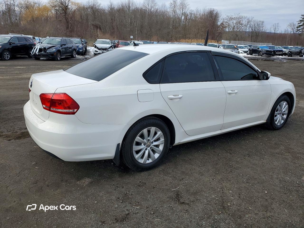 Volkswagen Passat 2013