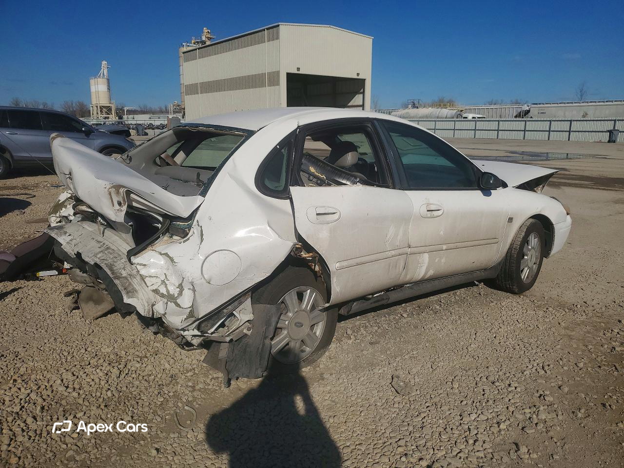 Ford Taurus 2004