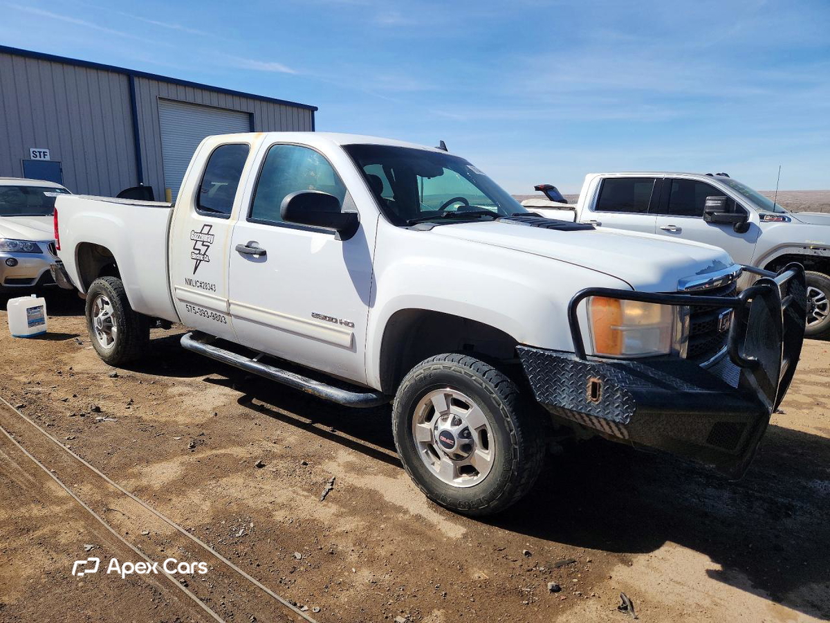 GMC Sierra 2011