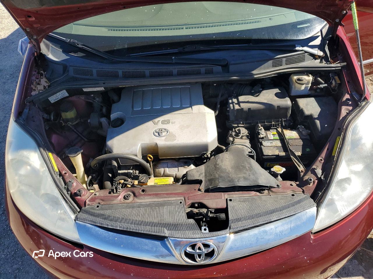 Toyota Sienna 2008