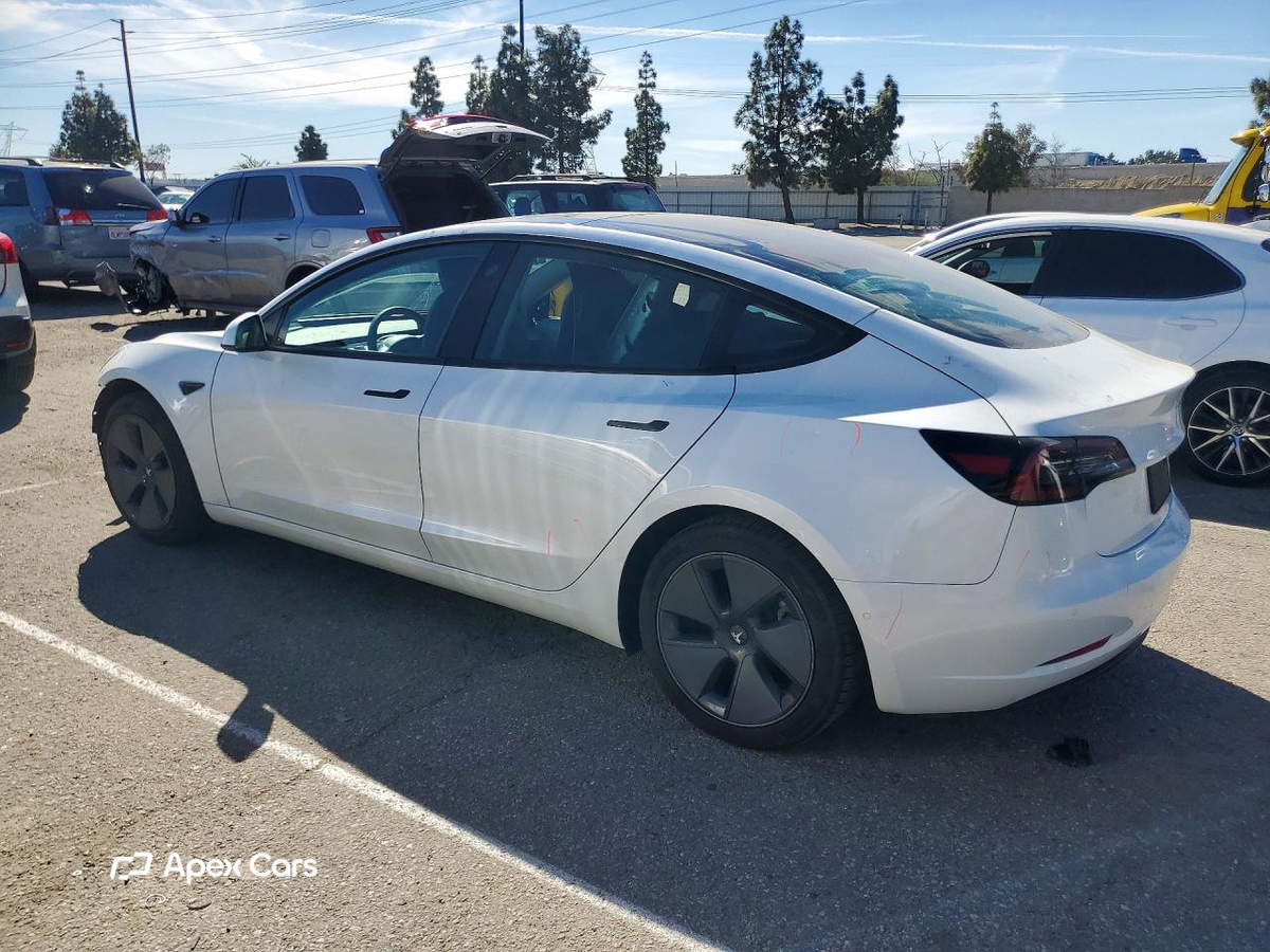 Tesla Model 3 2022