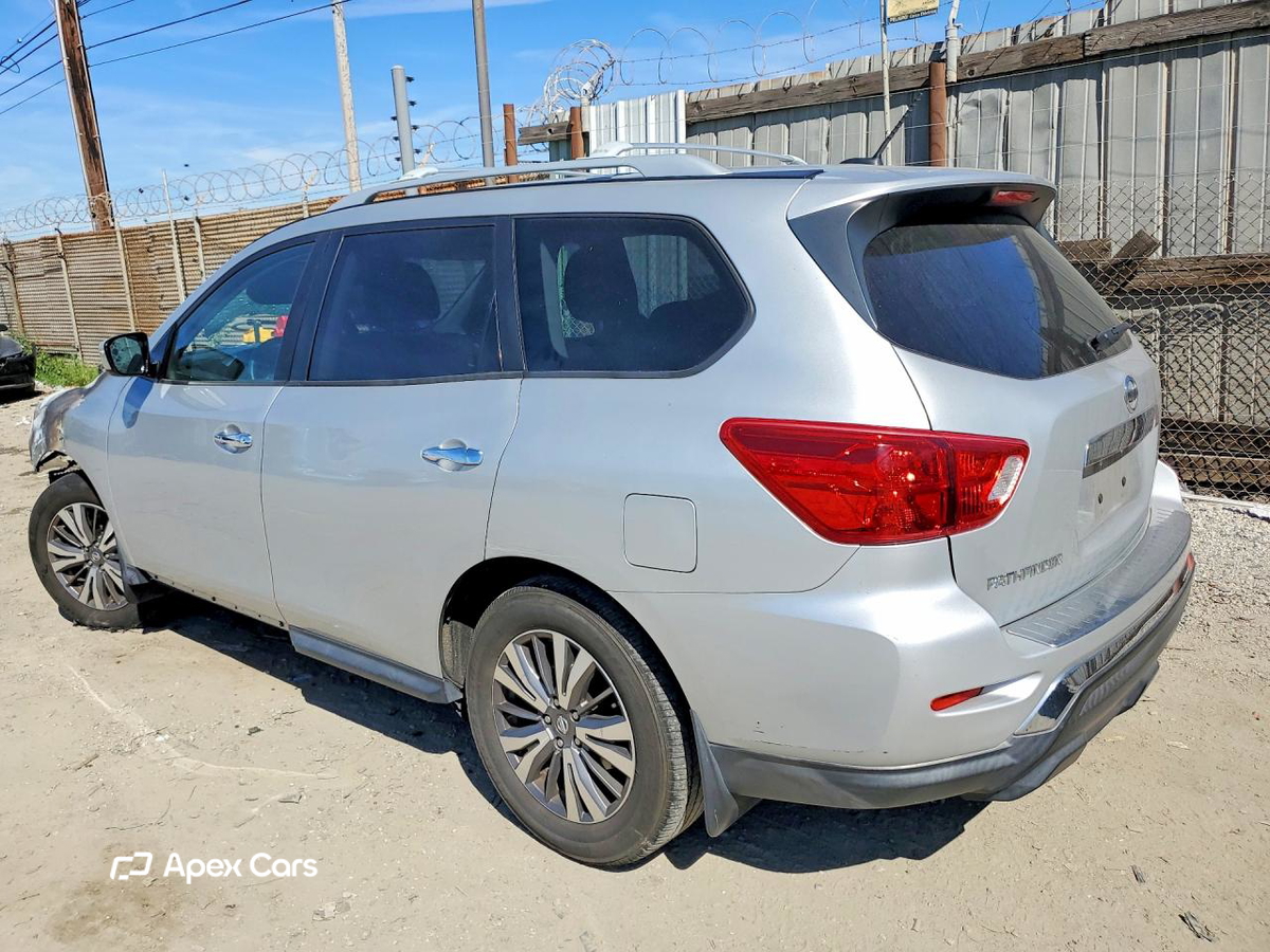 Nissan Pathfinder 2017