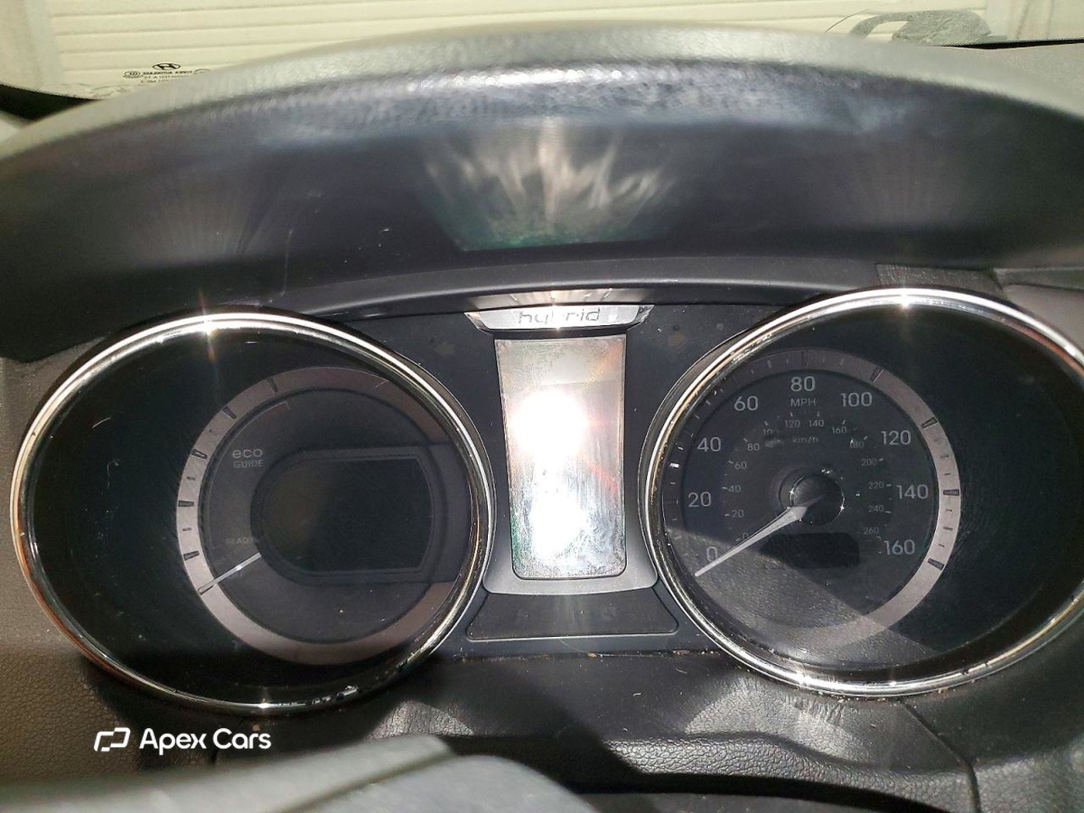 Hyundai Sonata 2012