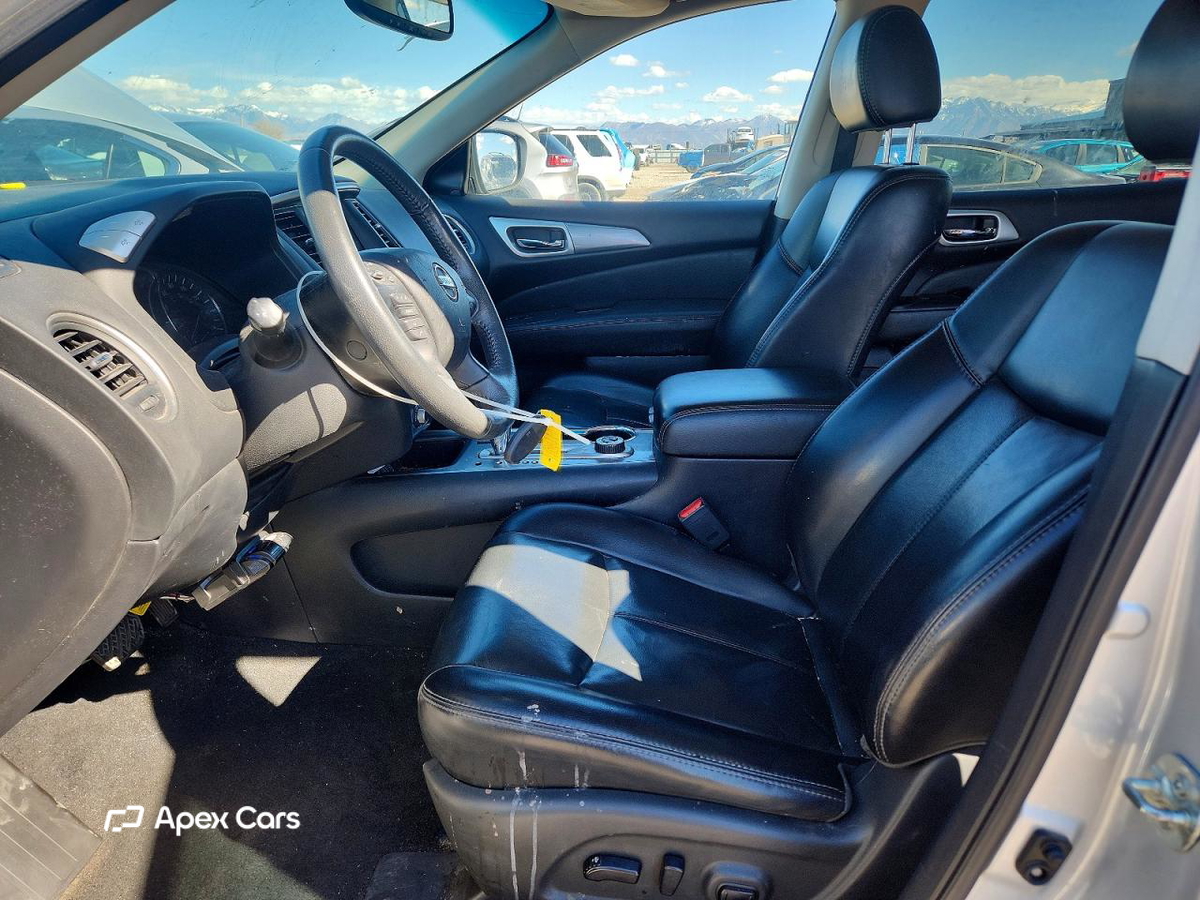 Nissan Pathfinder 2018