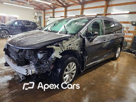 Chrysler Pacifica 2018 - Zdjęcie 1 z 15