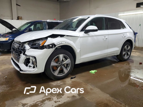 Audi Q5 2025 - Image 1 of 13