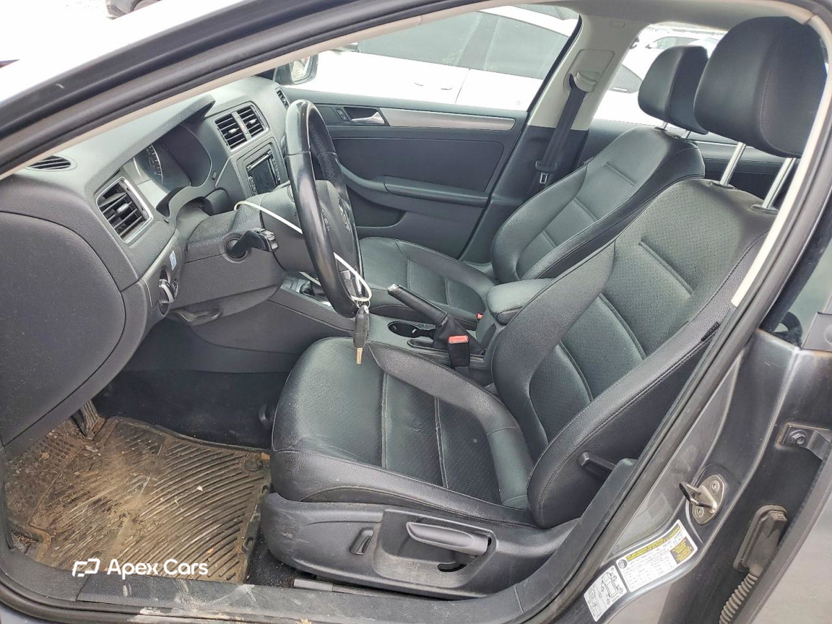Volkswagen Jetta 2013
