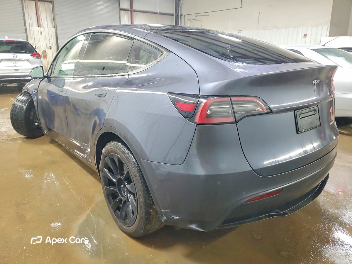 Tesla Model Y 2022