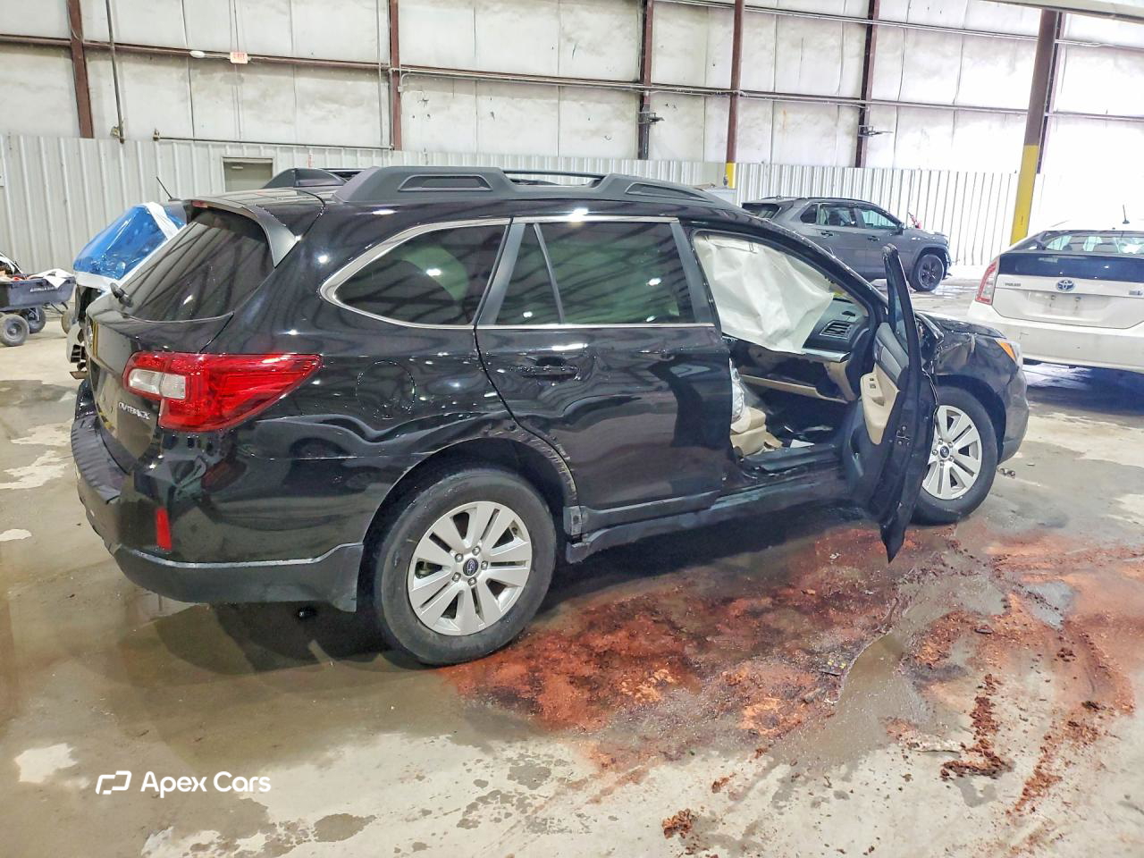 Subaru Outback 2016
