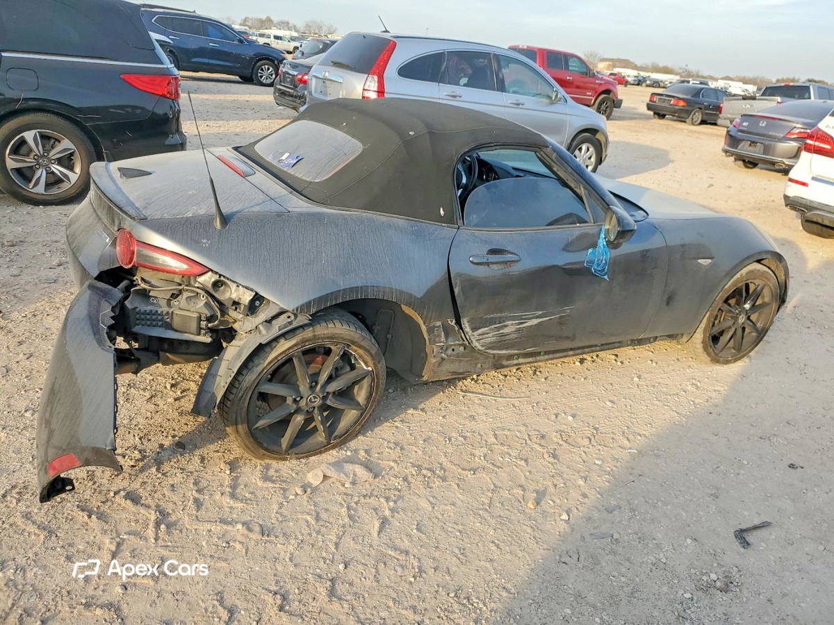 Mazda MX-5 2021