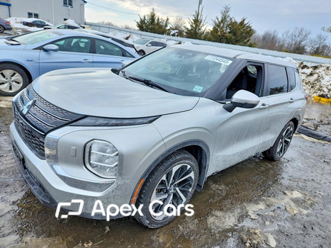 Mitsubishi Outlander 2022 - Image 1 of 14