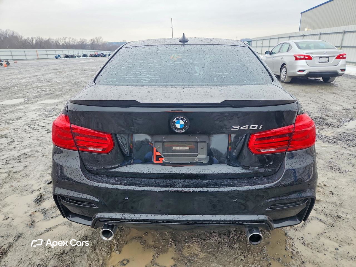 BMW Series 3 2017