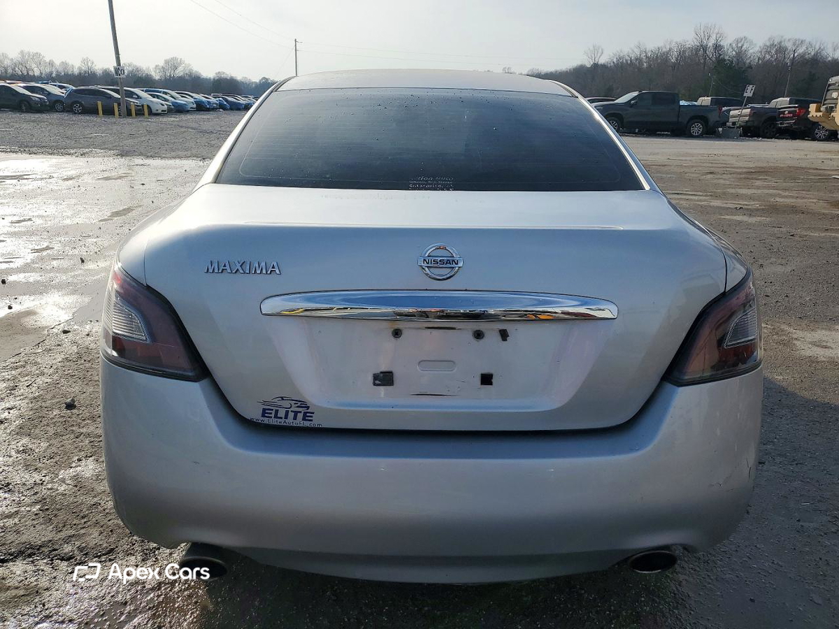 Nissan Maxima 2013
