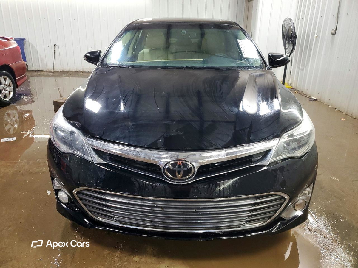 Toyota Avalon 2013