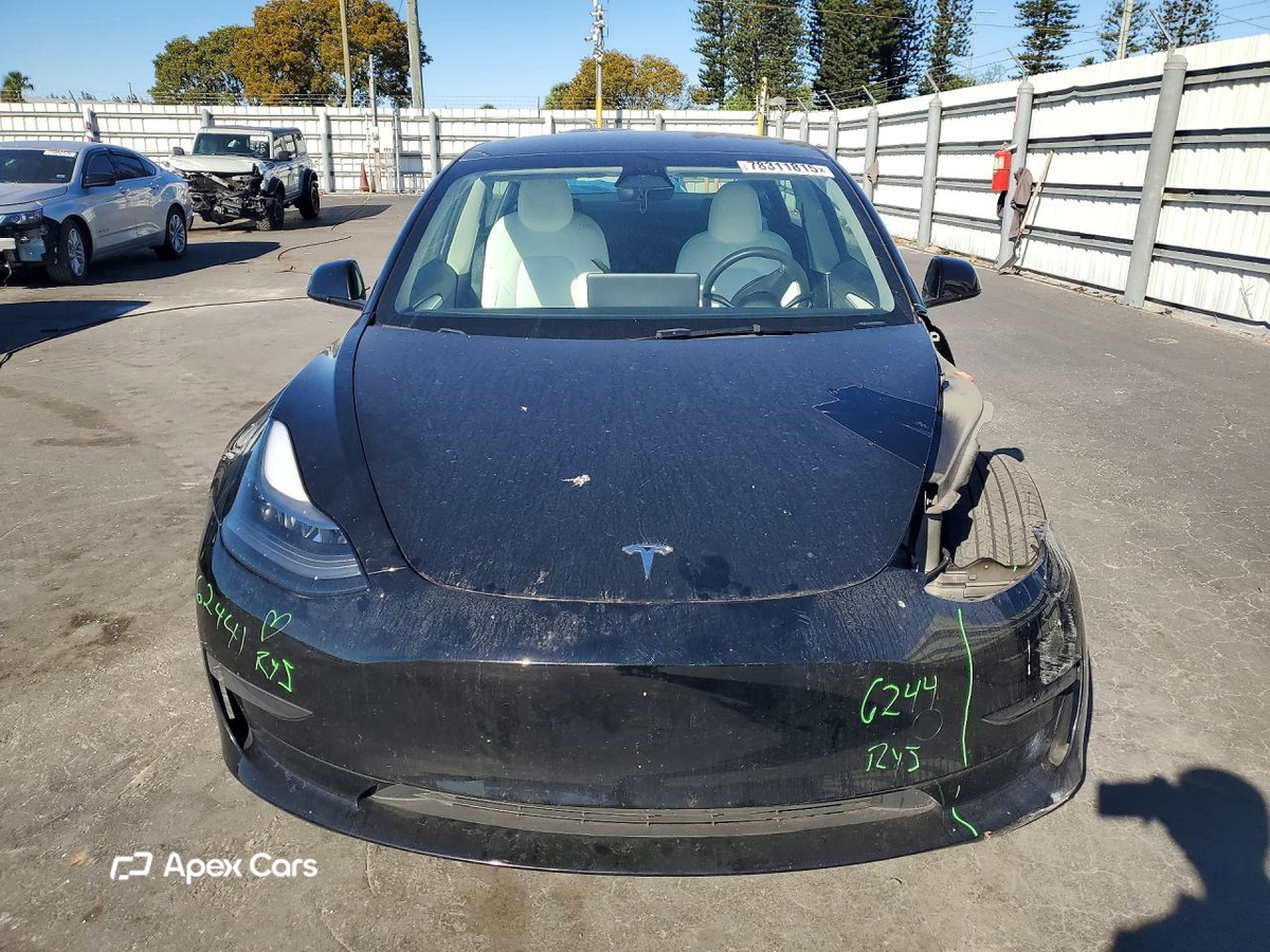 Tesla Model 3 2023