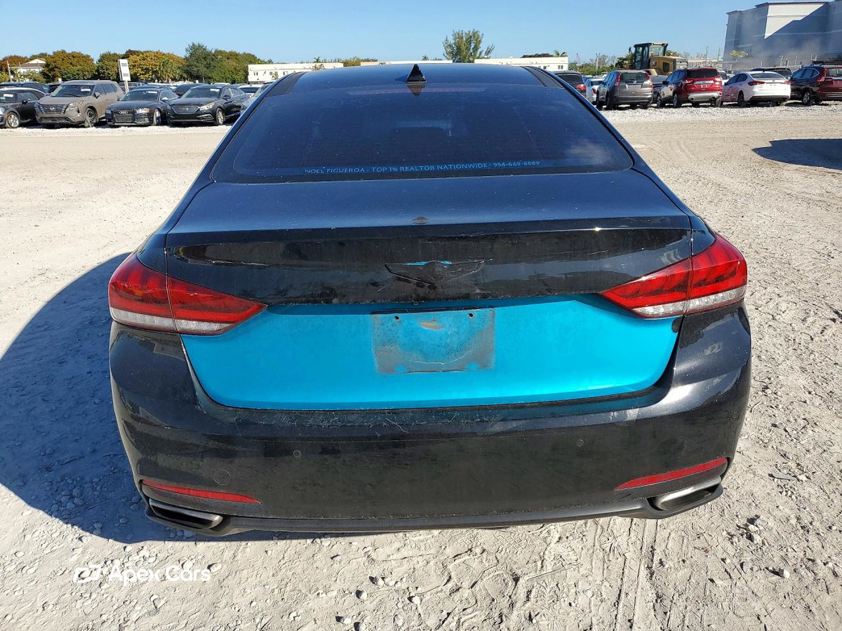 Hyundai Genesis 2016