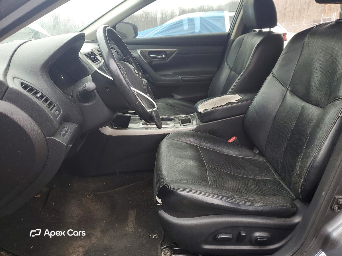Nissan Altima 2015