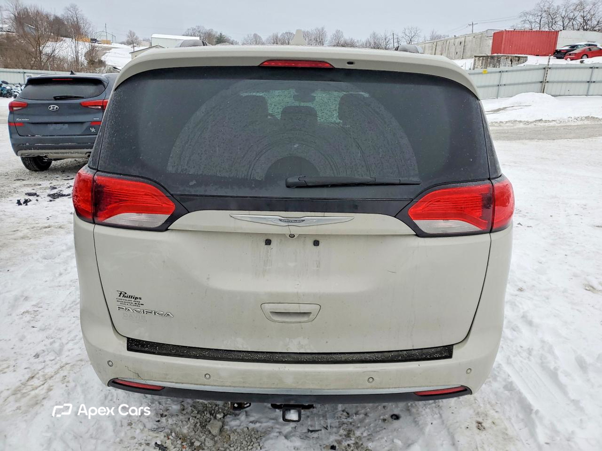 Chrysler Pacifica 2017