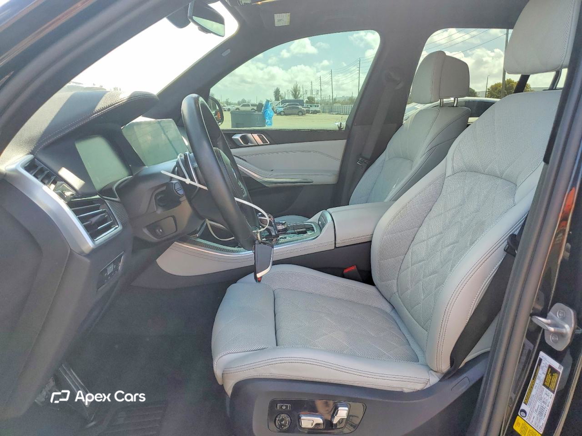 BMW X5 2023