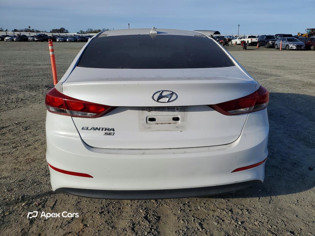 Hyundai Elantra 2017